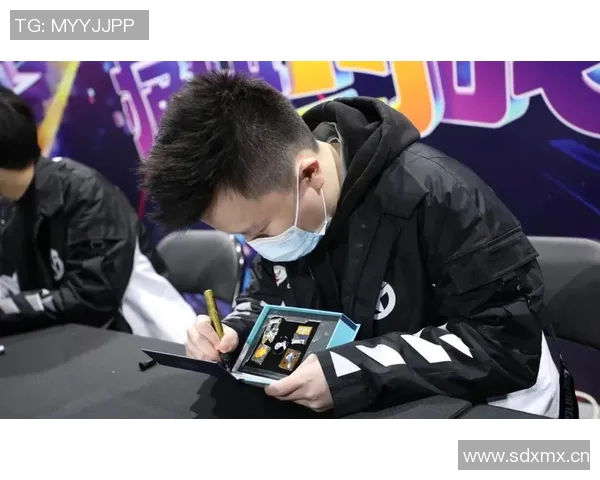 吴娜专访：从新手到职业选手的CSGO成长之路与心路历程